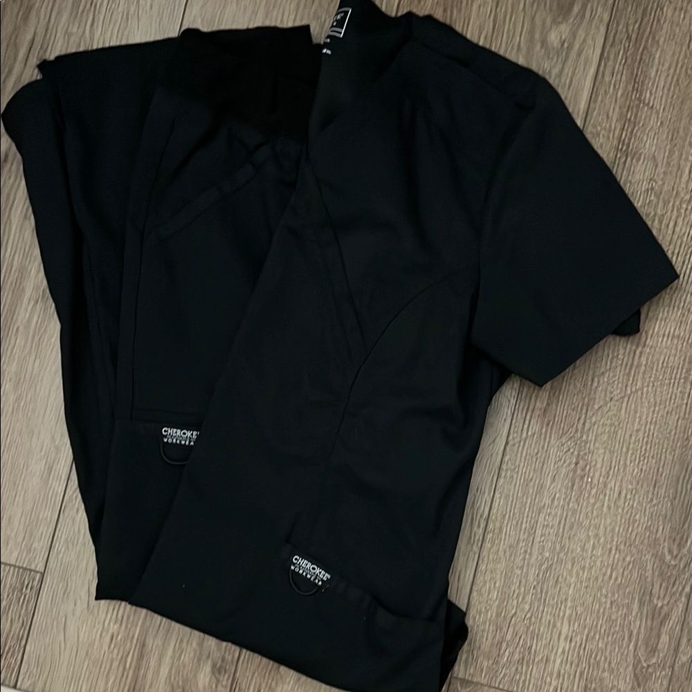 Cherokee Black Scrub Top